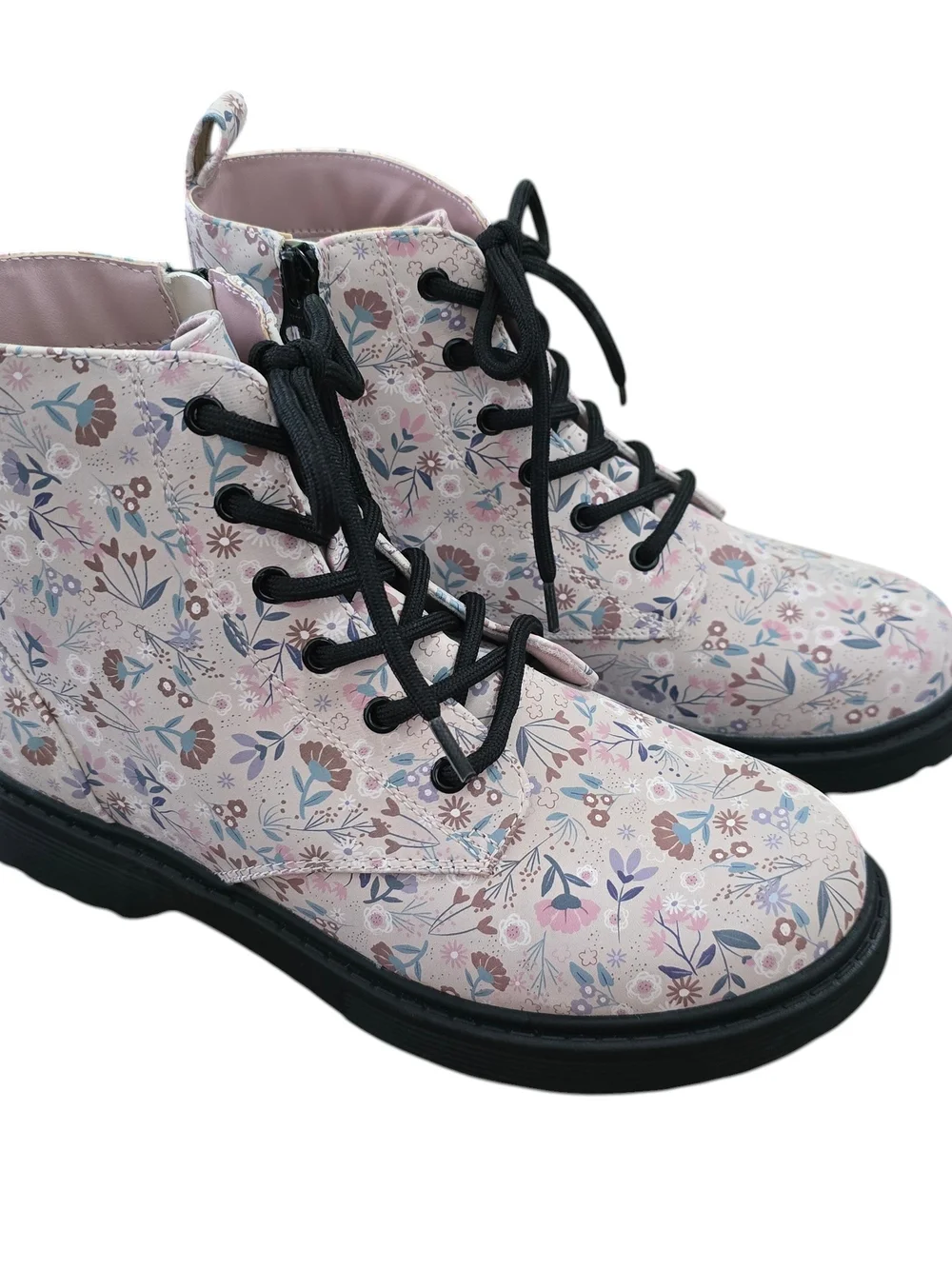 Art Class Girls Floral Combat Boots Size 5 NWT Pink Lace-Up Side Zip Boots